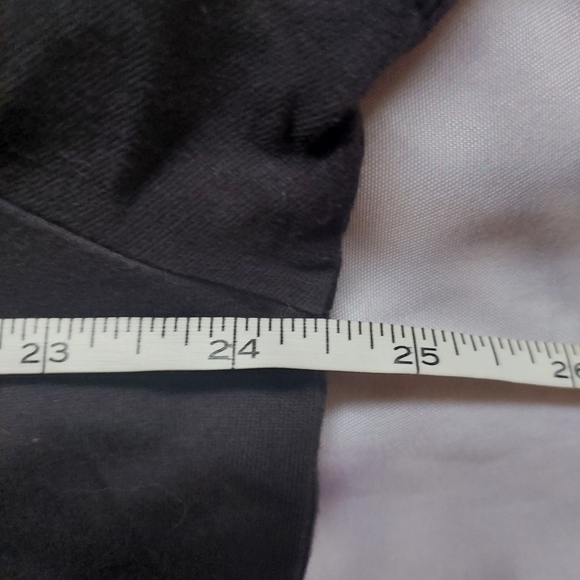 Ferrari Short Sleeve Embossed Logo - Picture 7 of 7